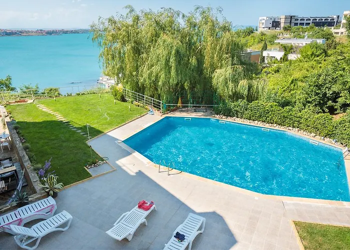 Апартамент Sea Shell 1 *